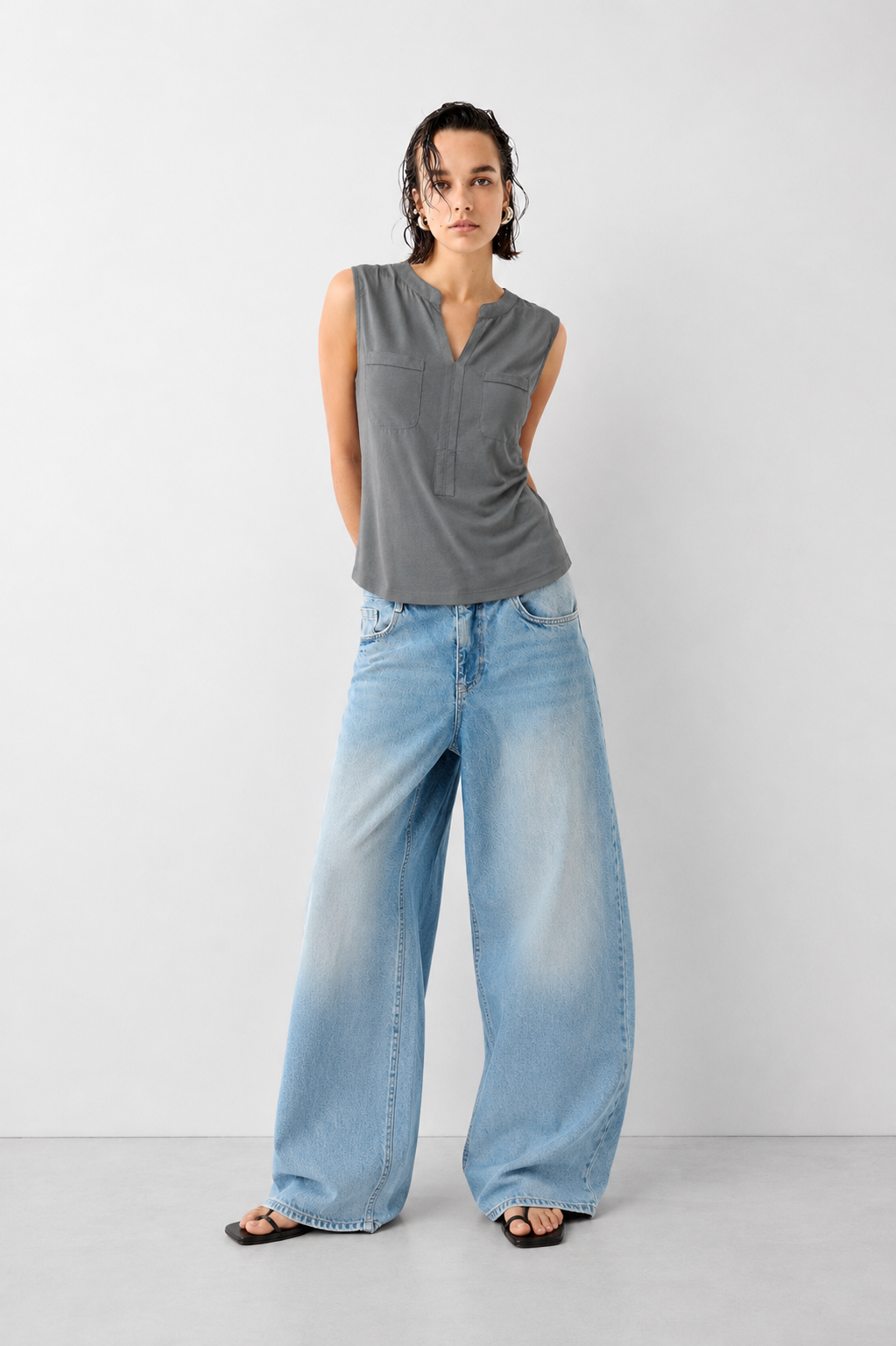Grey Split Neck Dual Pocket Sleeveless Top