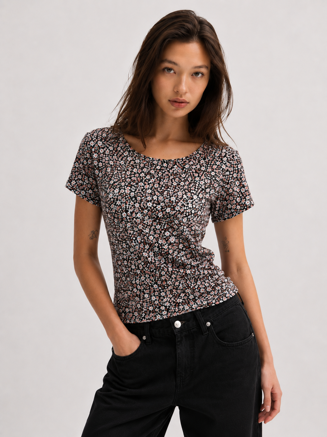 Ditsy Floral Scoop Neck Fitted Top